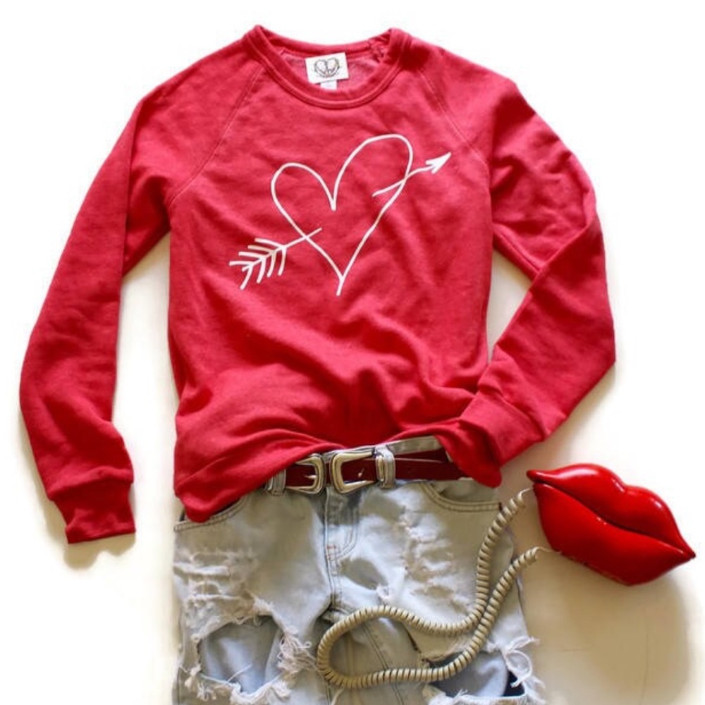 Love & Bambi Minimalist Hand-Drawn Heart Graphic Sweatshirt - Heather Red